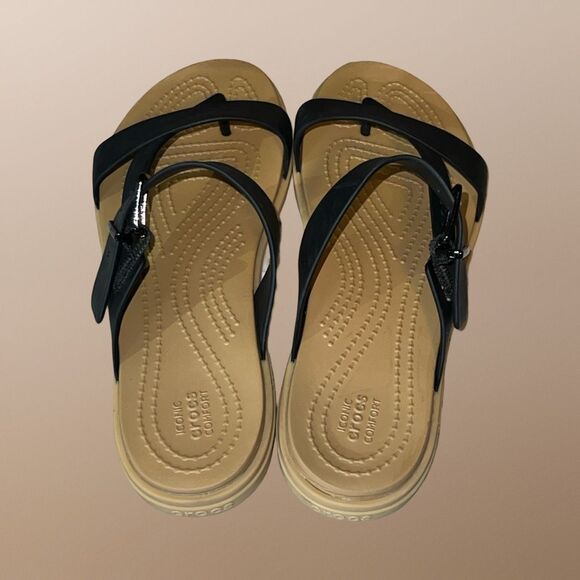 Women’s Crocs Black Tan Tulum Toe Post Sandals Size 6 - Picture 3 of 7
